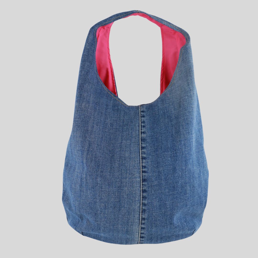 DBJ04 - JULIE - Levi Strauss