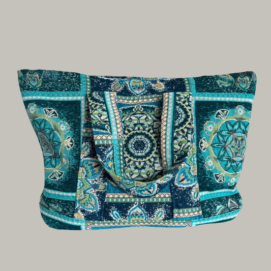 Larger tote in tapestry