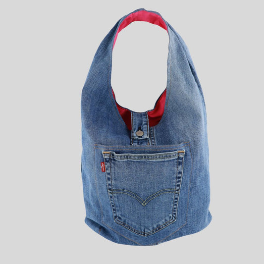 DBJ10 - JULIE - Levi Strauss