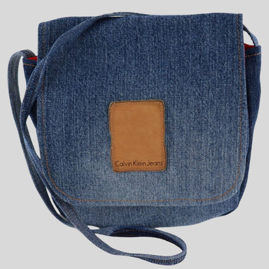 DBA04 - ALICE - Calvin Klein