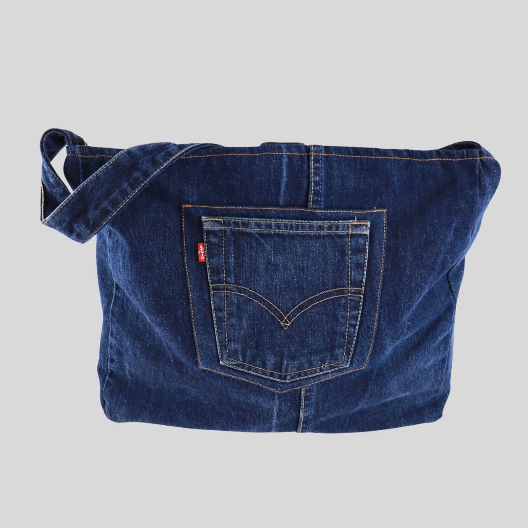 DBB07 - BARBARA - Levi Strauss